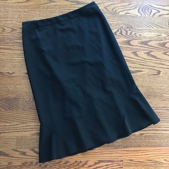ESCADA lightweight wool pencil mermaid skirt 38 8 - Picture 1 of 6